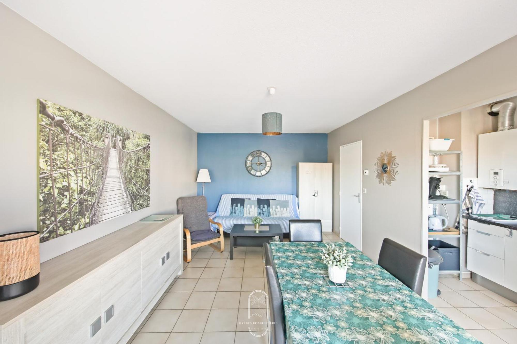 Hyeres Proche Centre - Appartement 1 Chambre Clim Pk Wifi By Hc Exterior photo